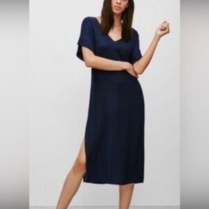 ARITZIA | Babaton | Jameson | Shift | V Neck |Midi |Dress | Navy Blue| Size XXS